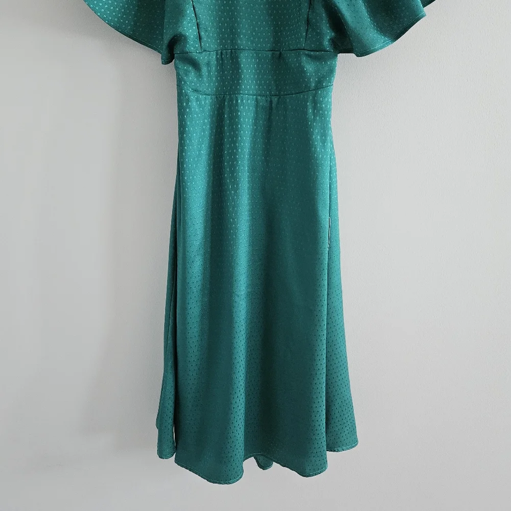 Lulu's Satin Midi Dress Emerald Green Small Polka Dot Satin Occasion Romantic - Picture 6 of 13